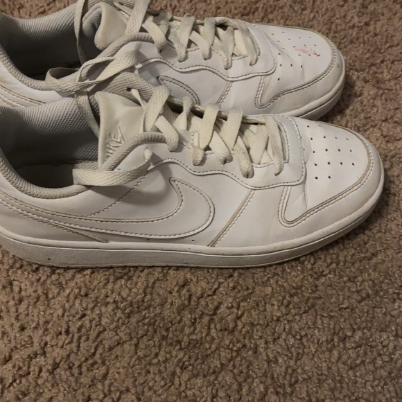 White Nikes - Picture 4 of 5